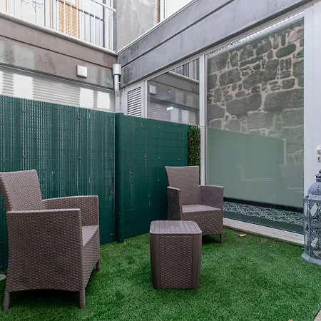 Cozy W/ Patio By Lovelystay Apartment Porto